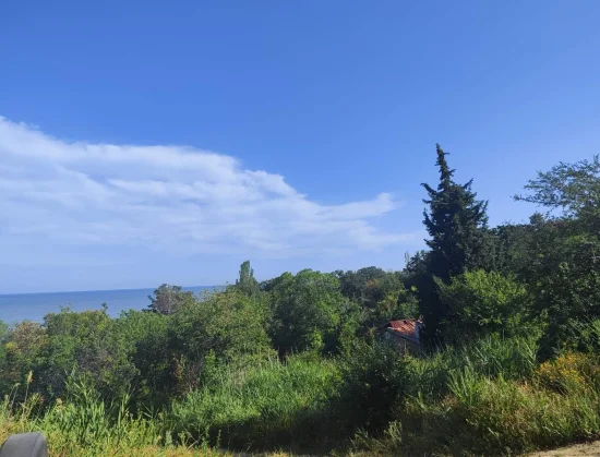 Вила с морска гледка-панорамна къща Златни пясъци