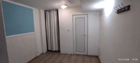 помещение под наем Зелена зона Колхозен пазар