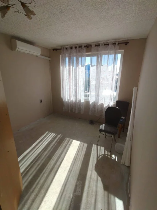 Южен тристаен апартамент