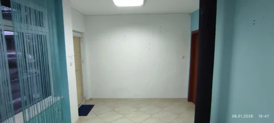 помещение под наем Зелена зона Колхозен пазар