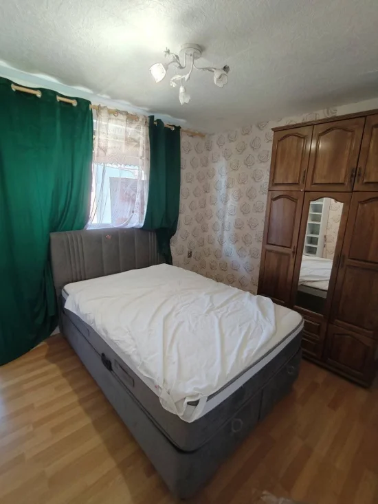 Южен тристаен апартамент