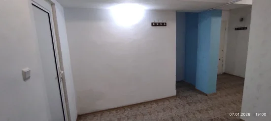 помещение под наем Зелена зона Колхозен пазар