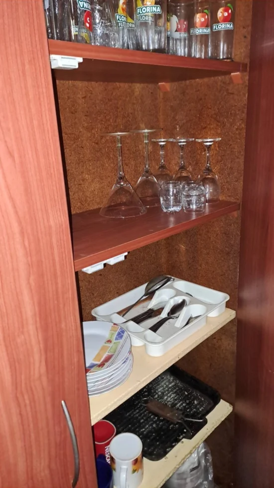 Апартамент с три стаи под наем дългосрочно Базар Левски спирка Явор