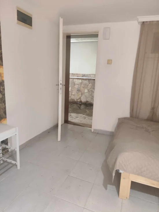 Ателие под наем Център район Катедрала Бизнес хотел галерия под наем