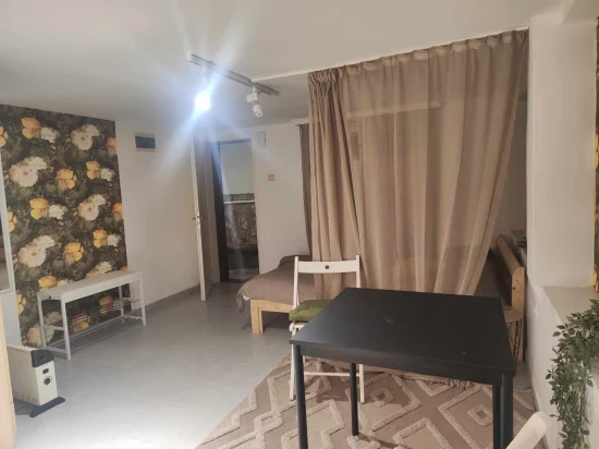 Ателие под наем Център район Катедрала Бизнес хотел галерия под наем