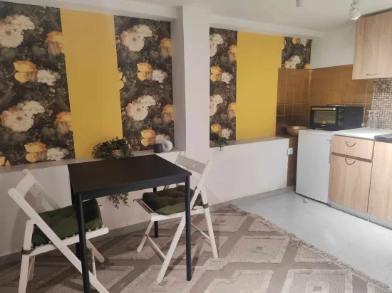 Ателие под наем Център район Катедрала Бизнес хотел галерия под наем