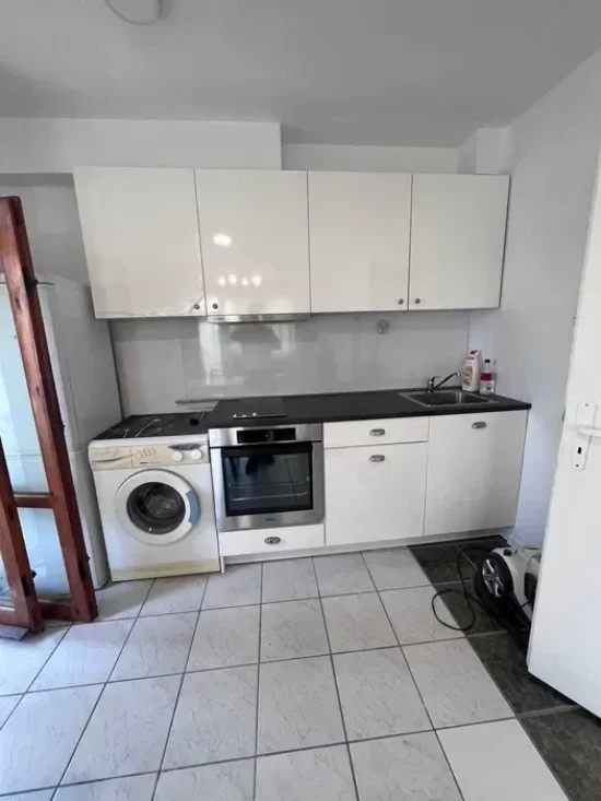 Спортна зала Варна Дългосрочно под  наем